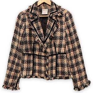 Monroe & Main Fitted Blazer